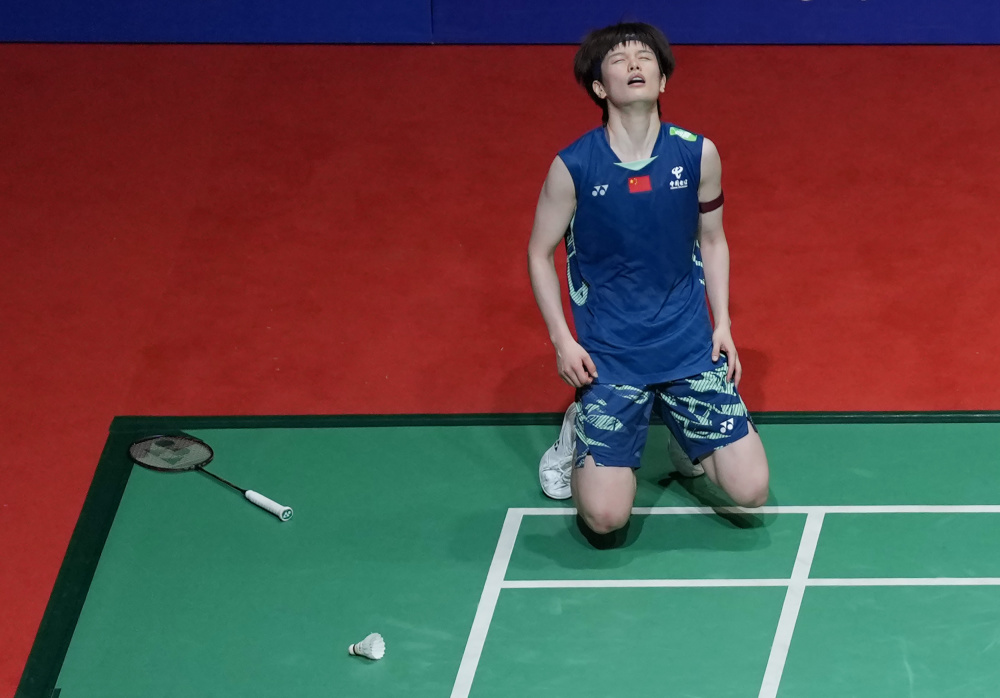 将年轻球员 将年轻球员